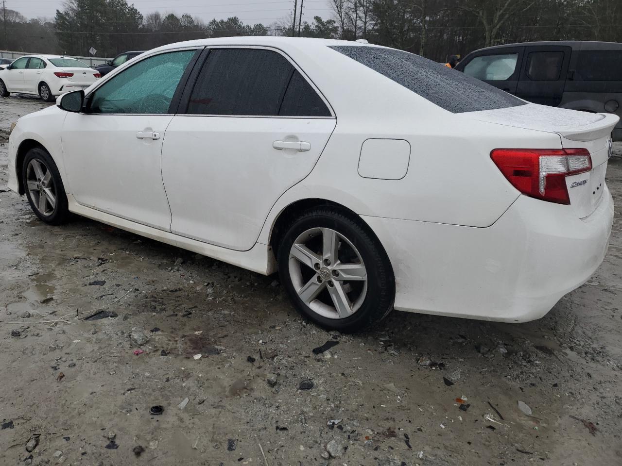 2012 Toyota Camry - Image 2