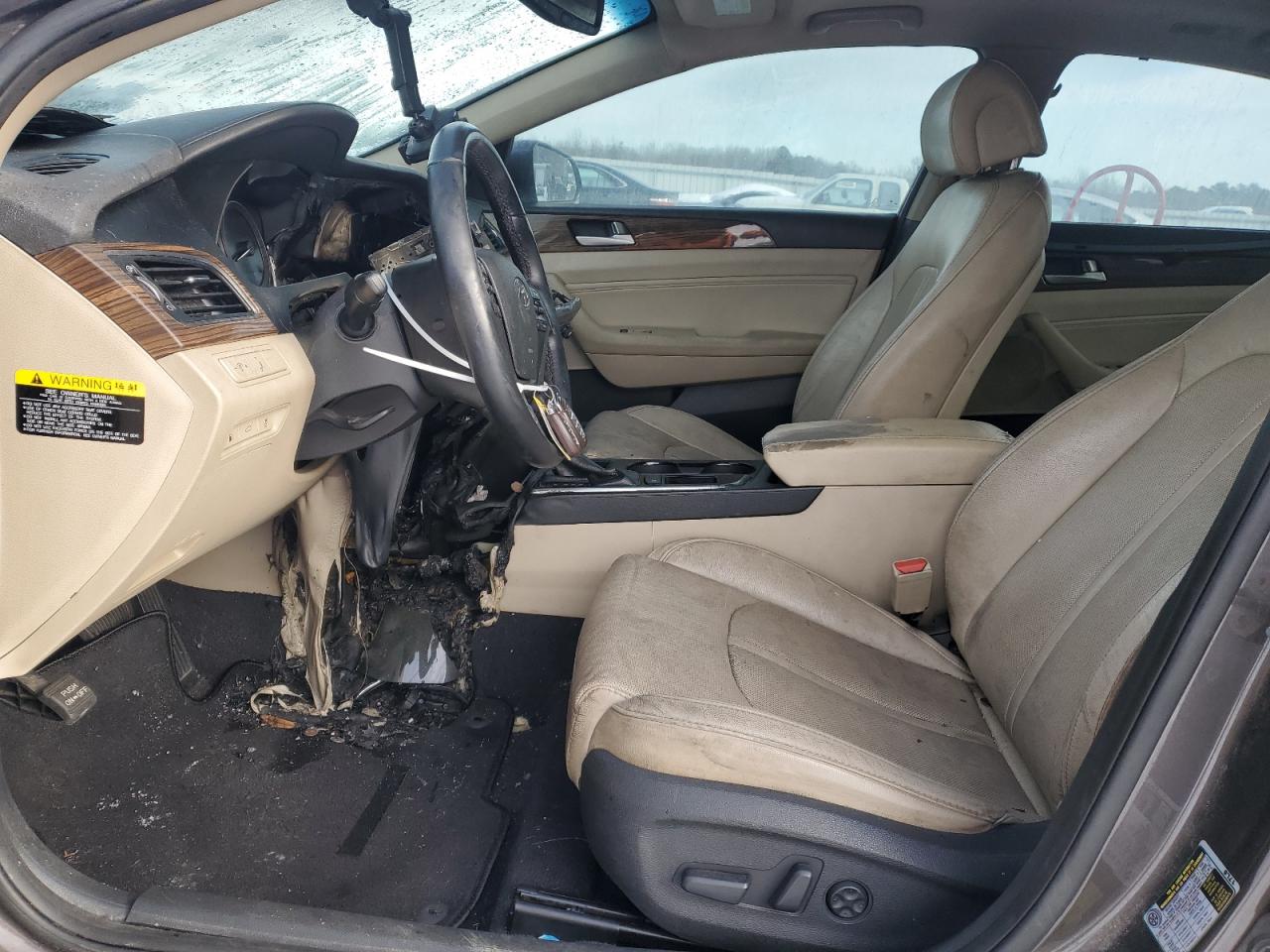 2016 Hyundai Sonata - Image 7