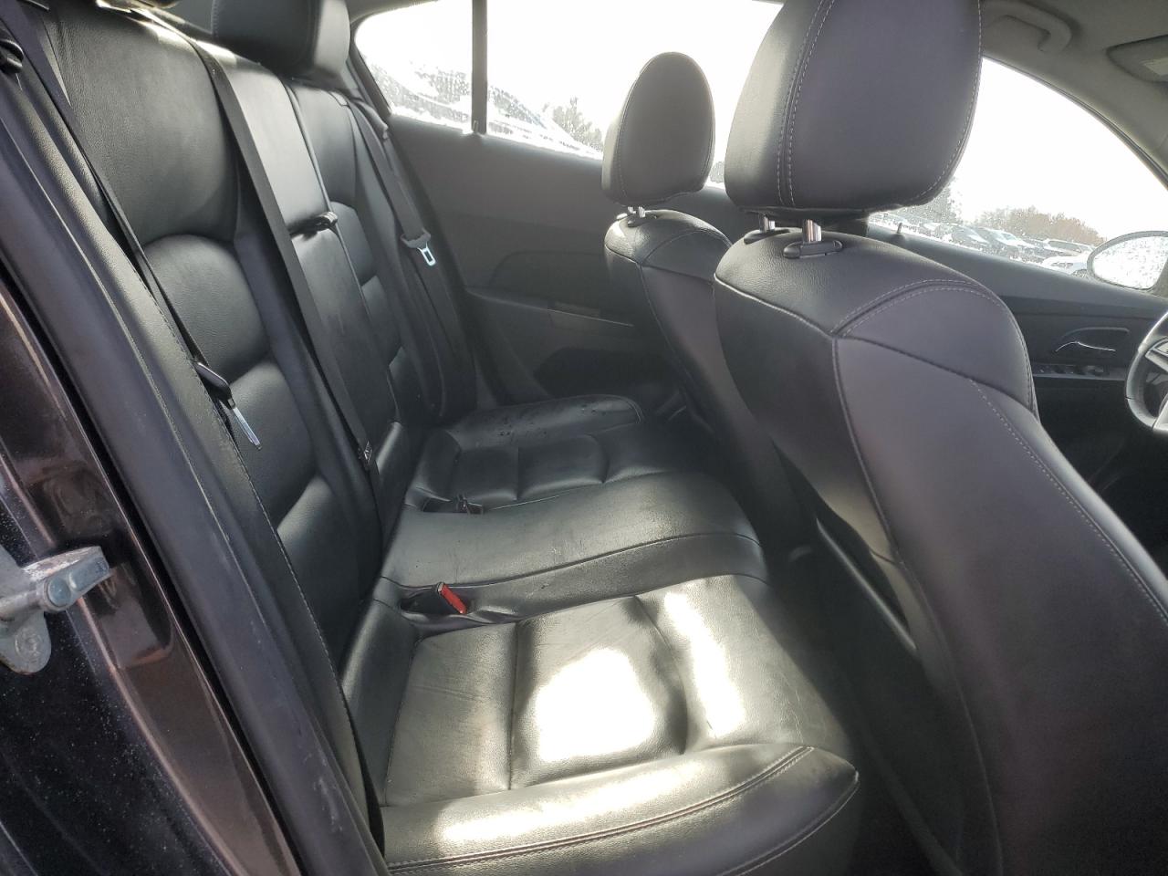 2014 Chevrolet Cruze - Image 10