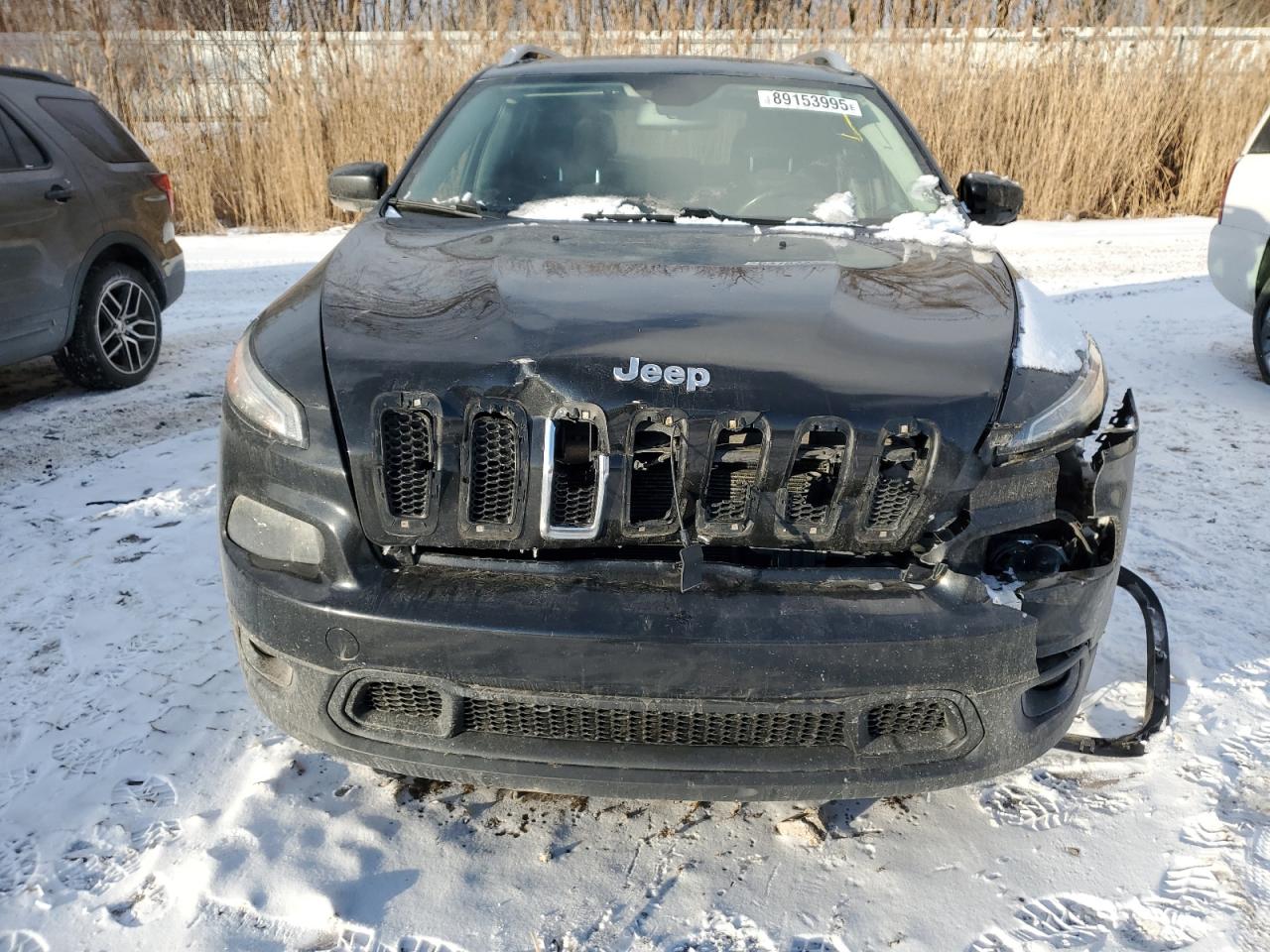 2015 Jeep Grand Cherokee - Image 5