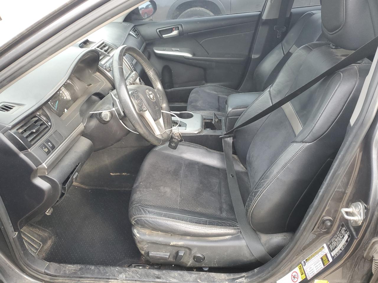 2013 Toyota Camry - Image 7