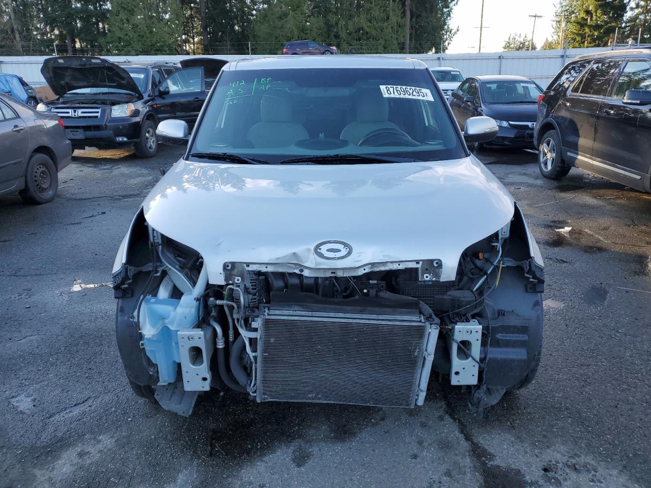 VIN KNDJP3A5XE7700778 2014 KIA SOUL no.5