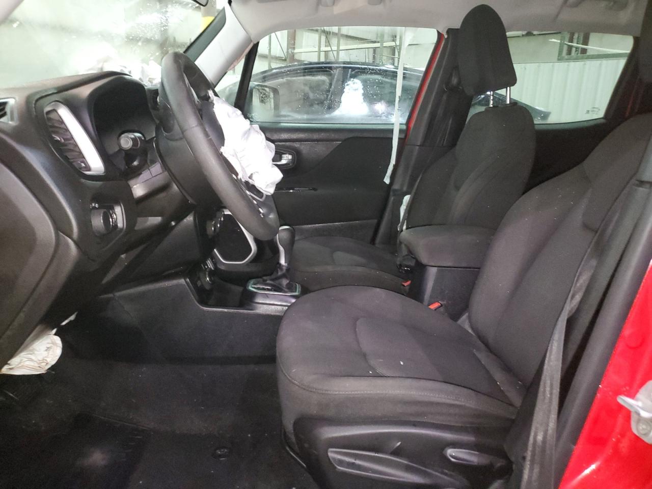 2018 Jeep Renegade - Image 7