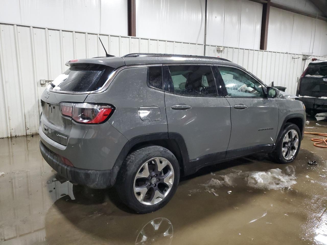 2021 Jeep Compass - Image 3
