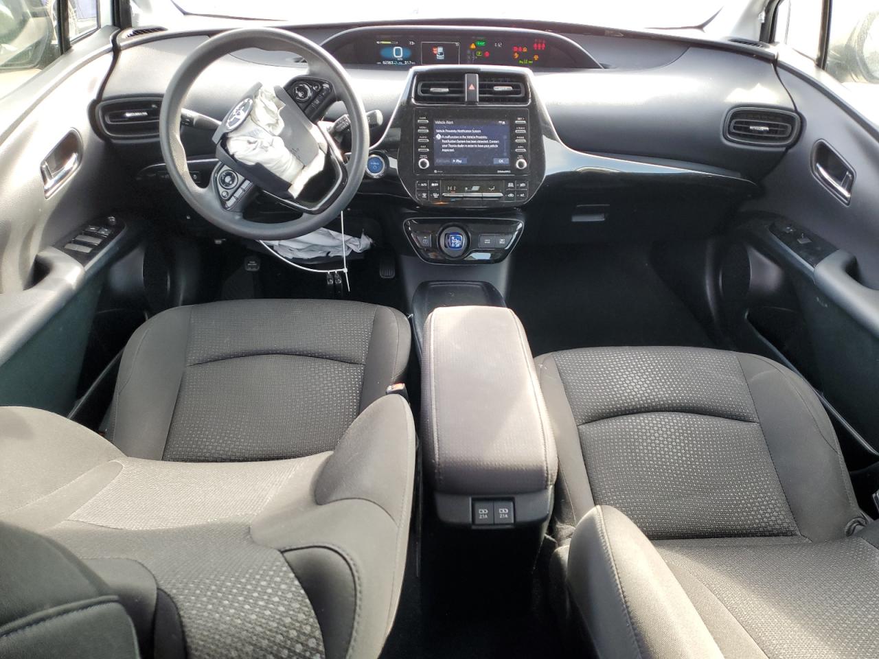 2021 Toyota Prius - Image 8