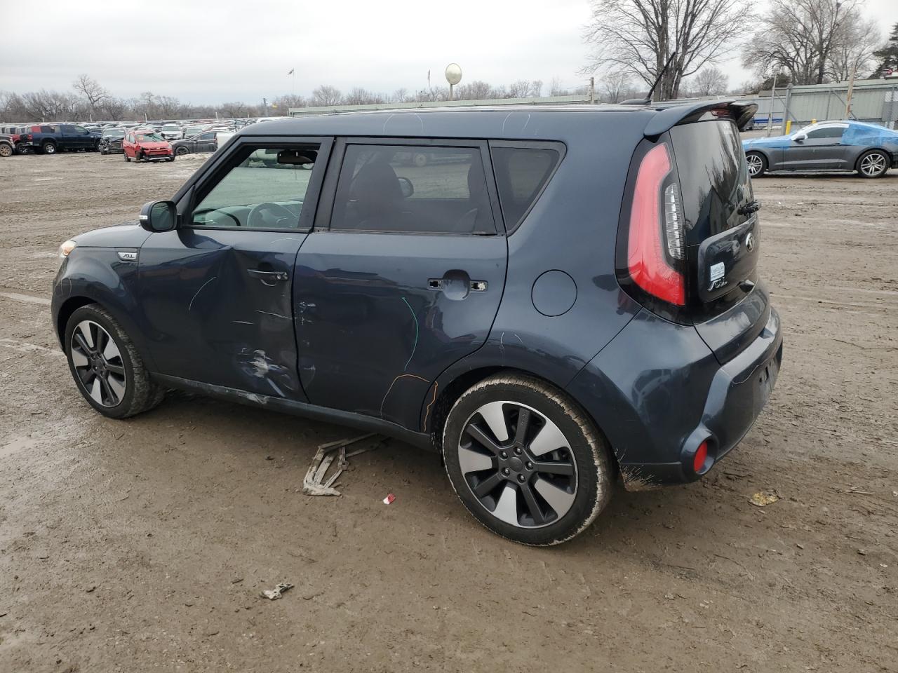 2016 Kia Soul - Image 2