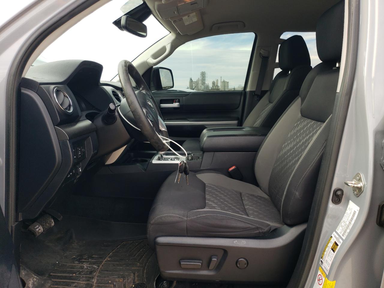 2019 Toyota Tundra - Image 7