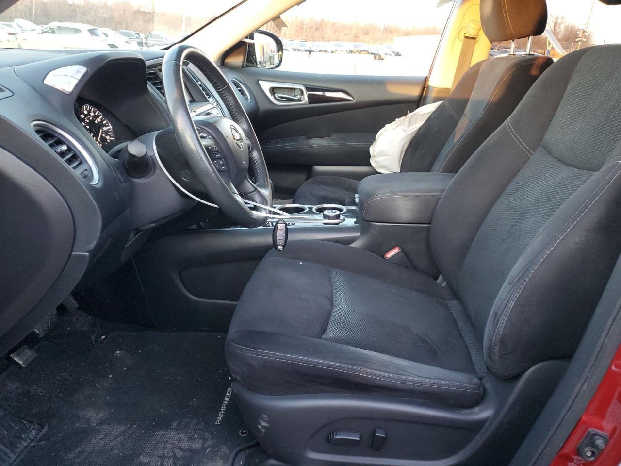 2016 Nissan Pathfinder - Image 7