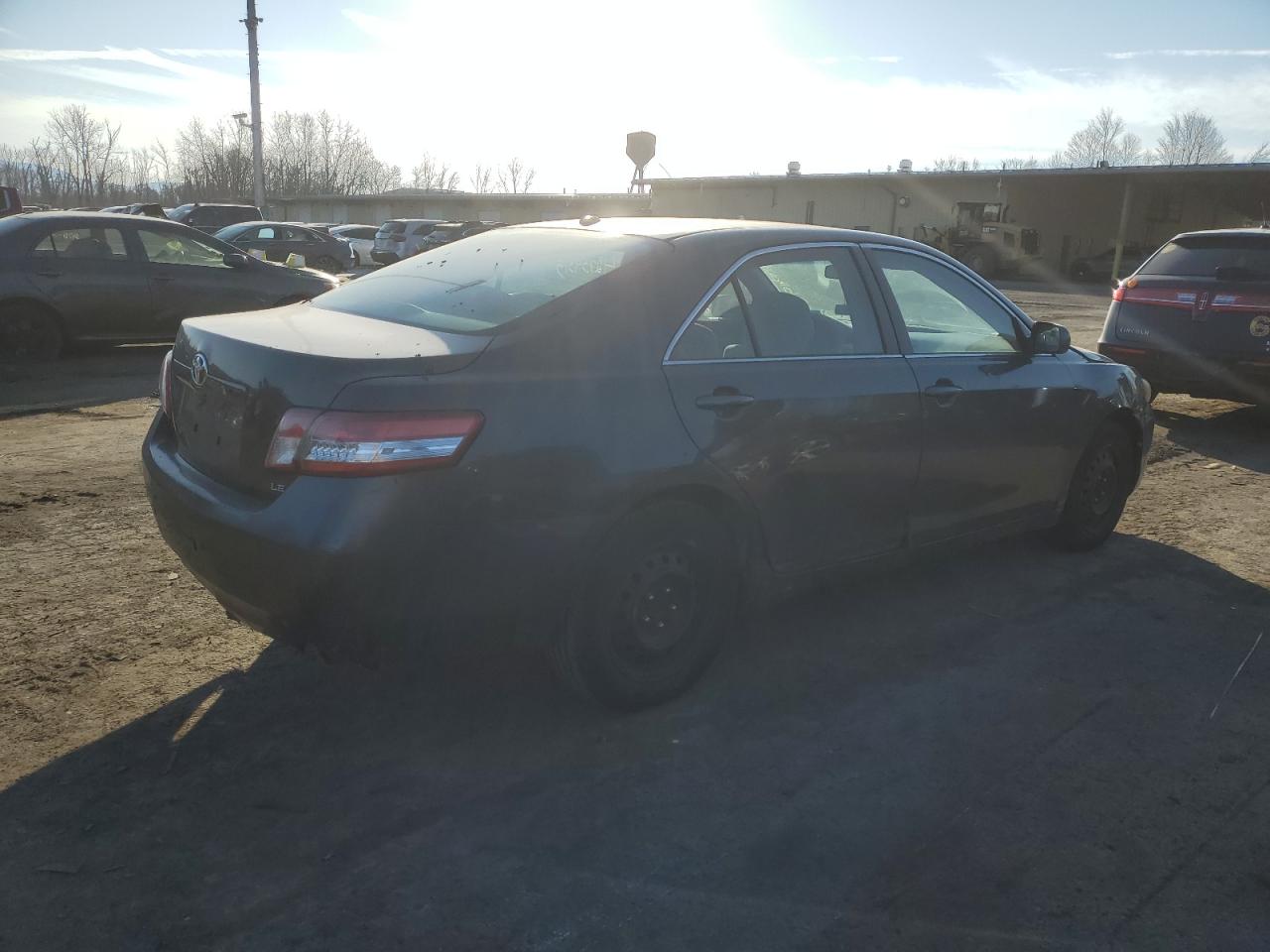 2010 Toyota Camry - Image 3