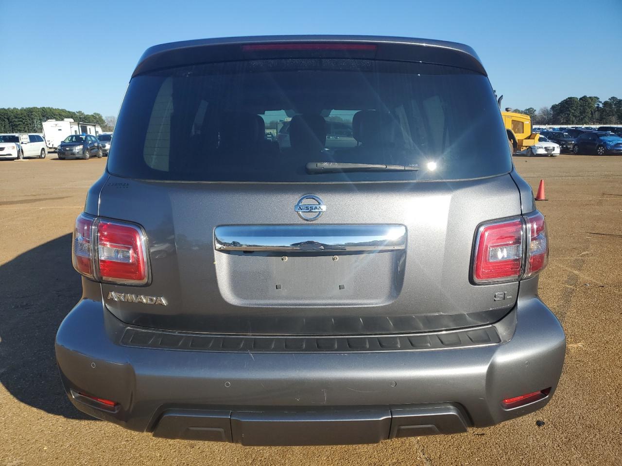 2019 Nissan Armada - Image 6