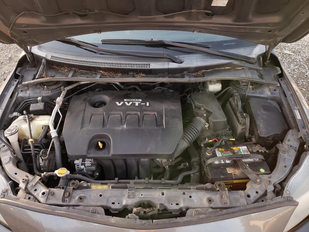 2010 Toyota Corolla - Image 12