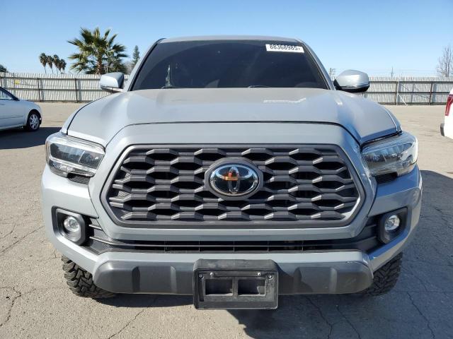  TOYOTA TACOMA 2020 Серый