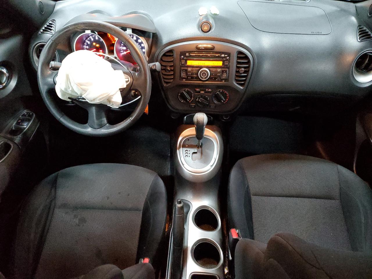 2013 Nissan Juke - Image 8