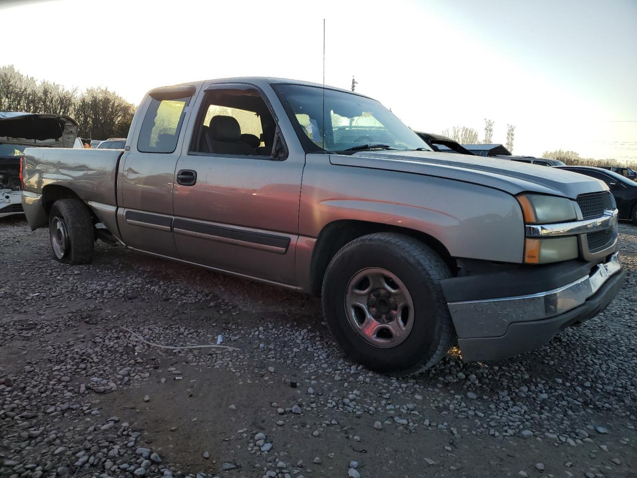 2003 Chevrolet Silverado - Image 4
