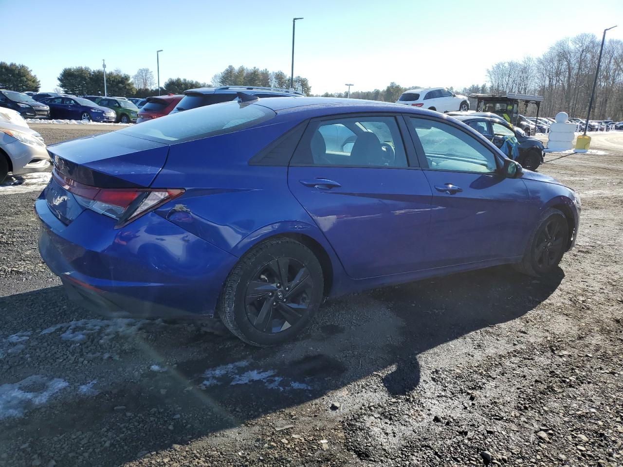 2021 Hyundai Elantra - Image 3