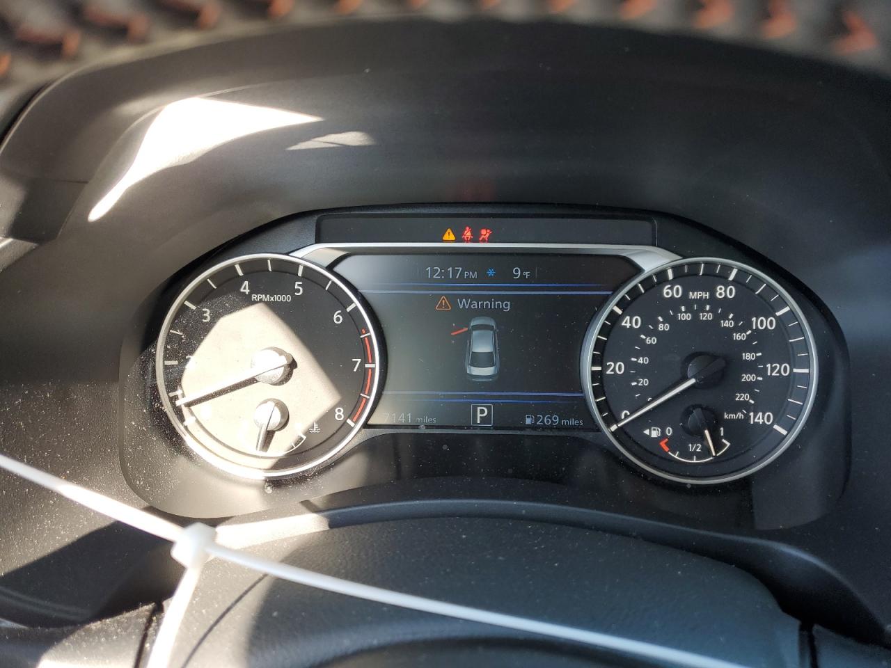 2024 Nissan Altima - Image 9