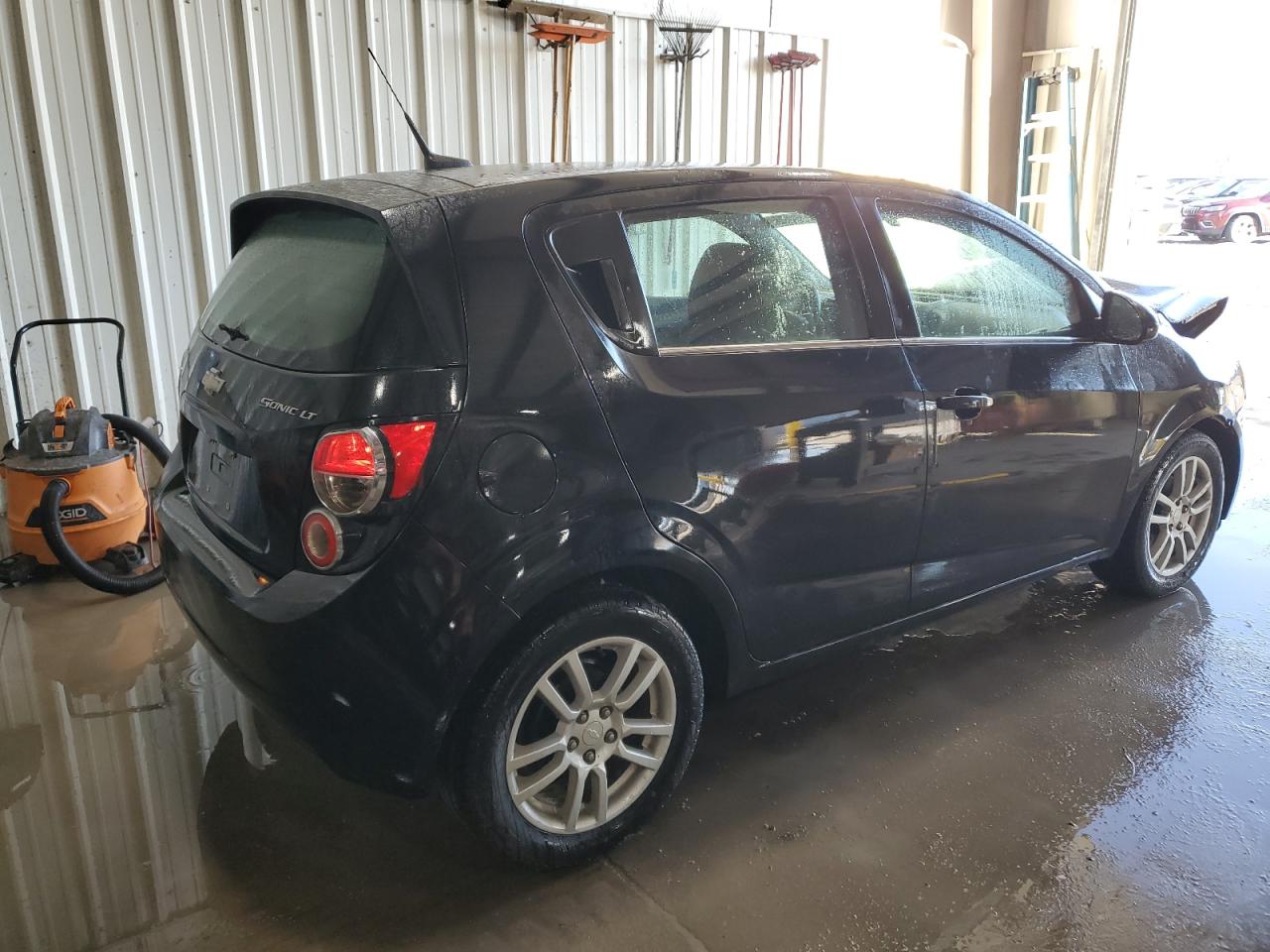 2013 Chevrolet Sonic - Image 3