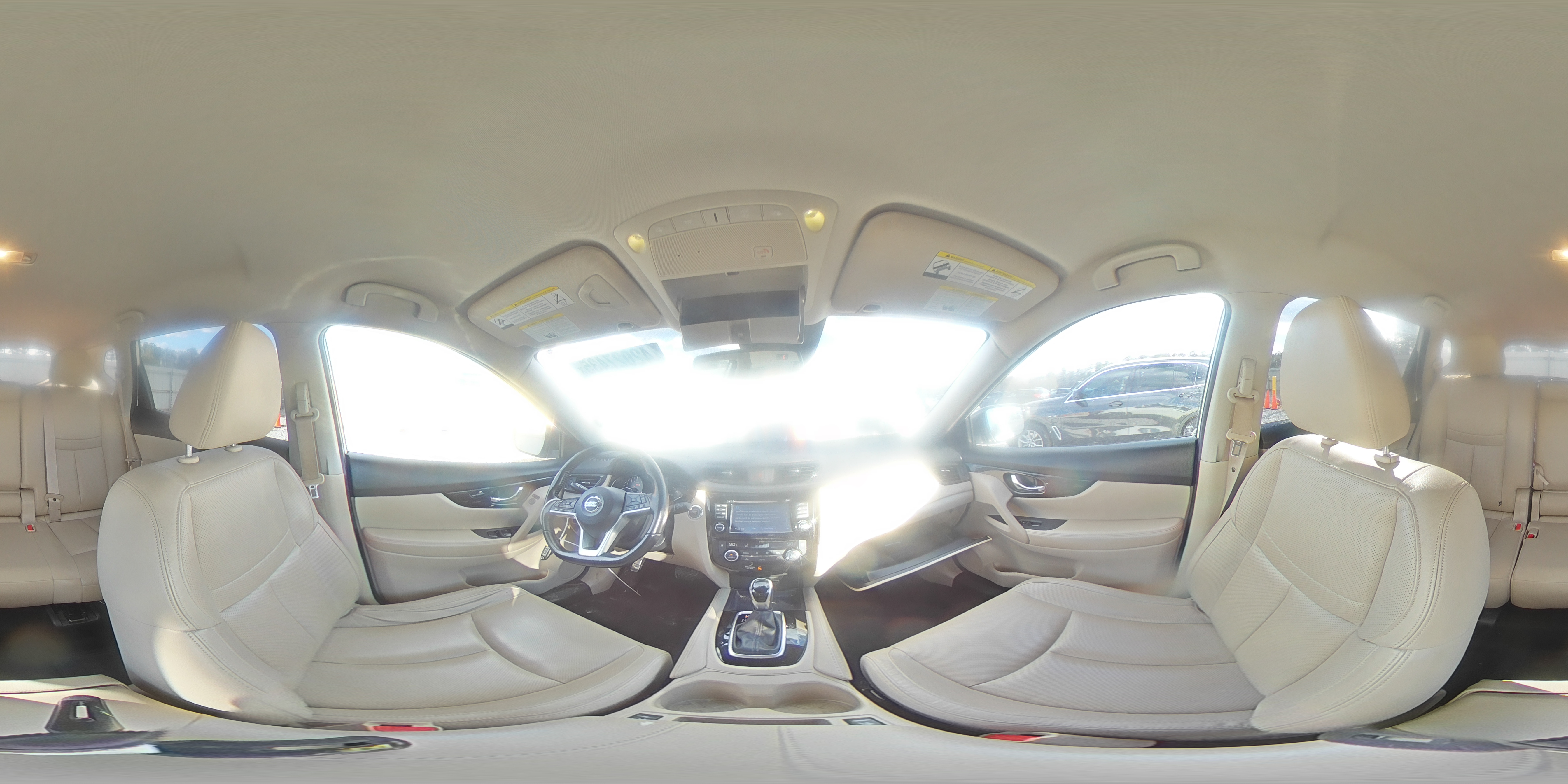2017 Nissan Rogue - Image 13