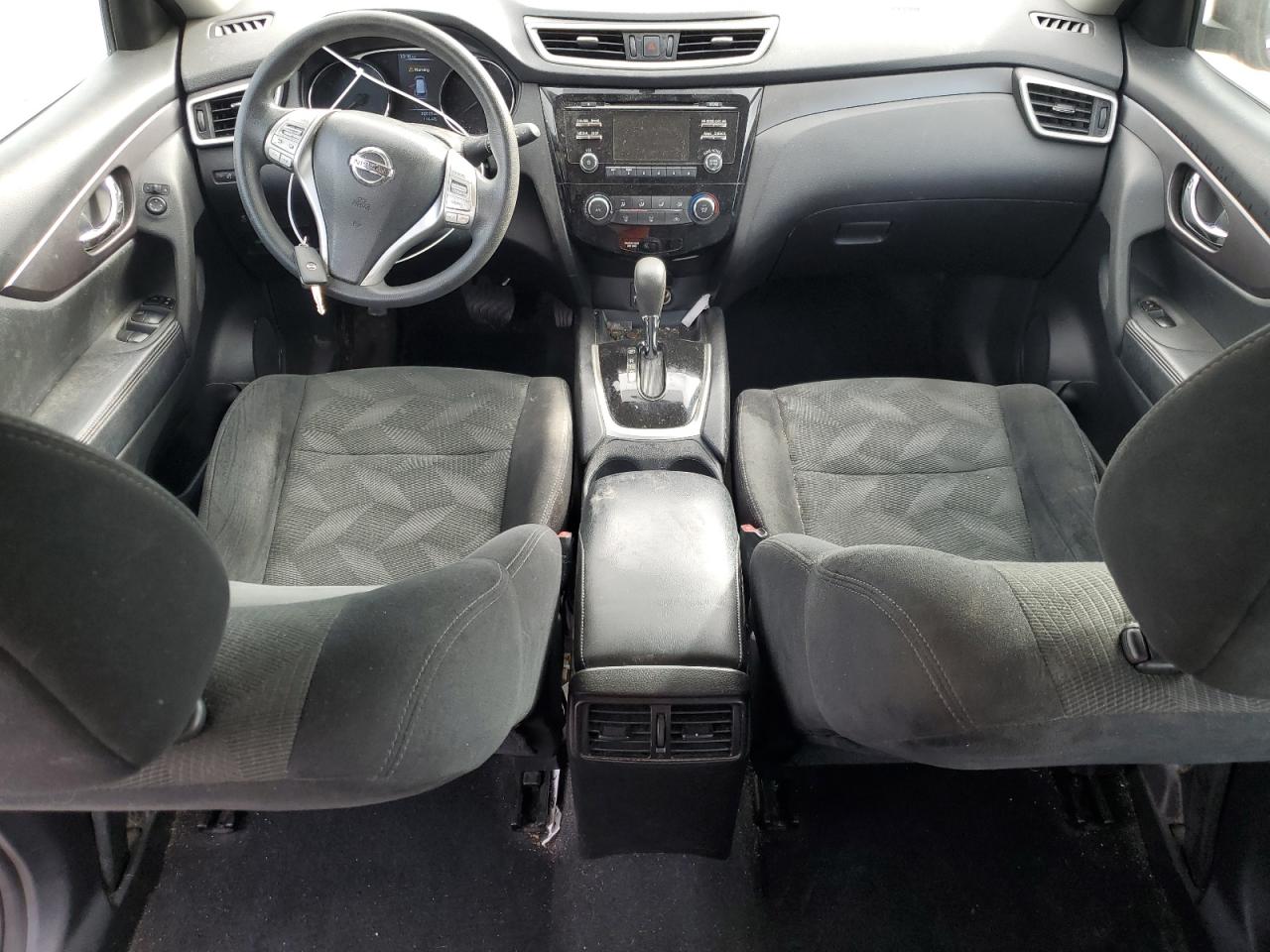 2016 Nissan Rogue - Image 8