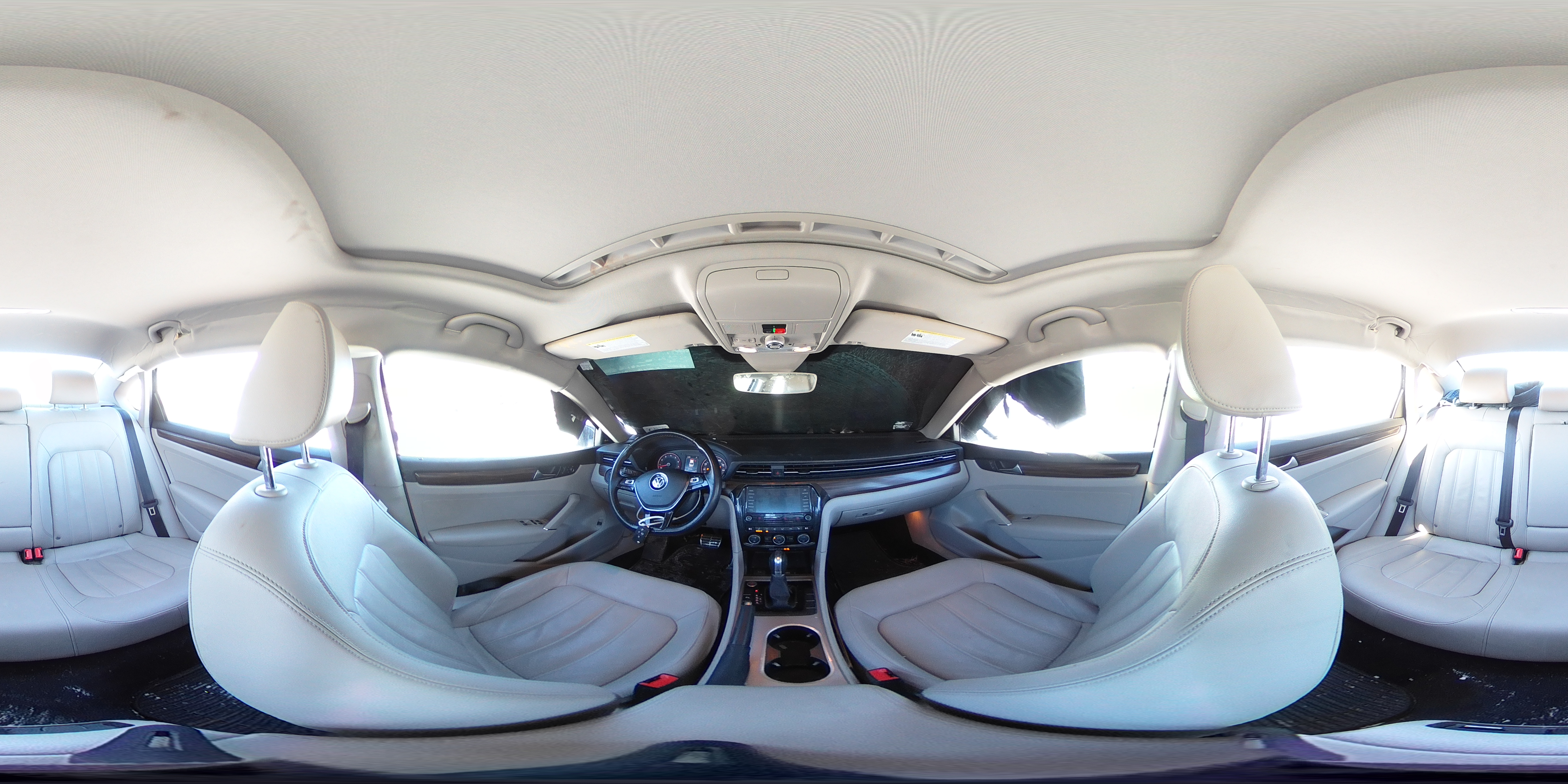 2020 Volkswagen Passat - Image 13