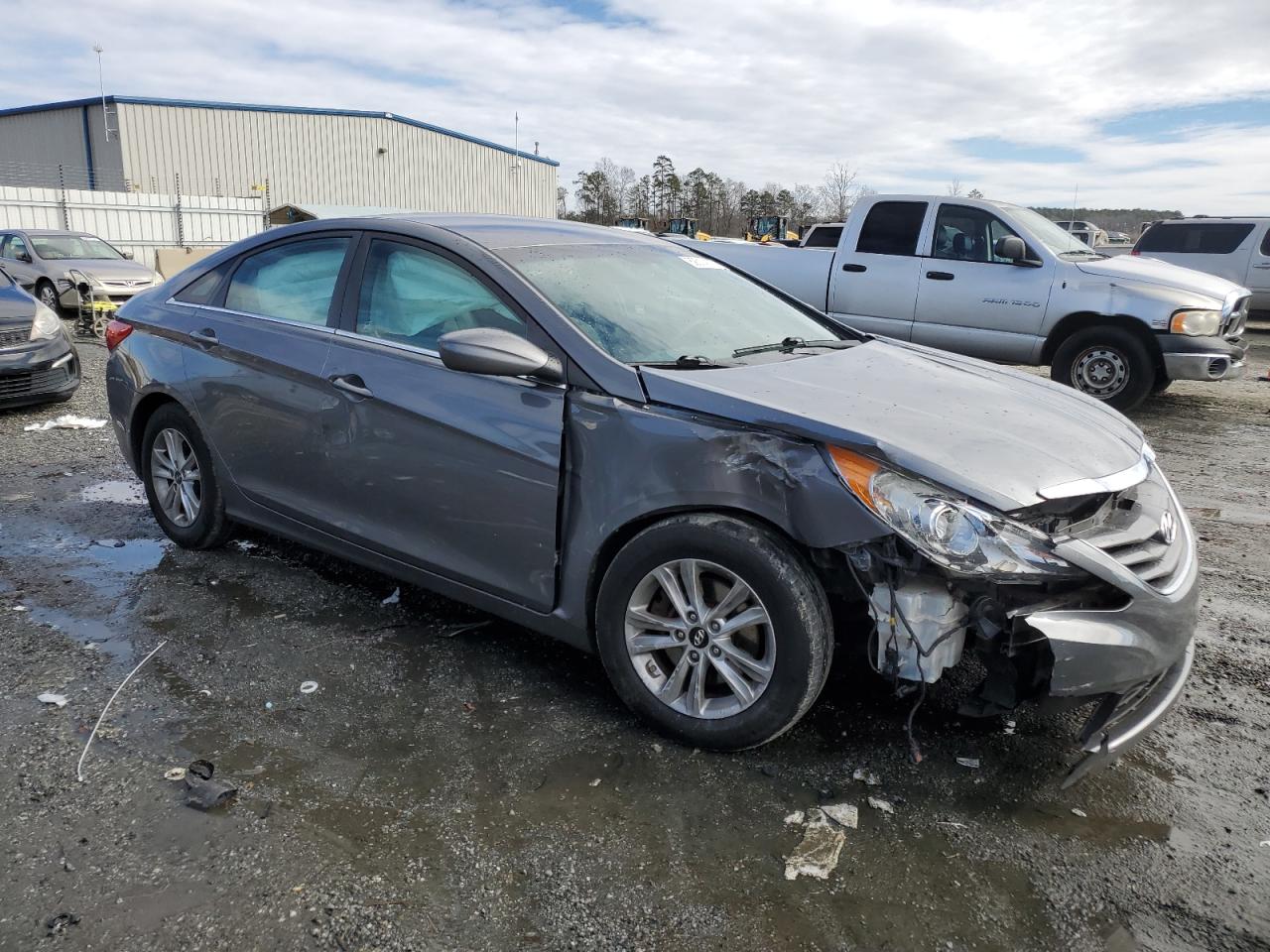 2013 Hyundai Sonata - Image 4