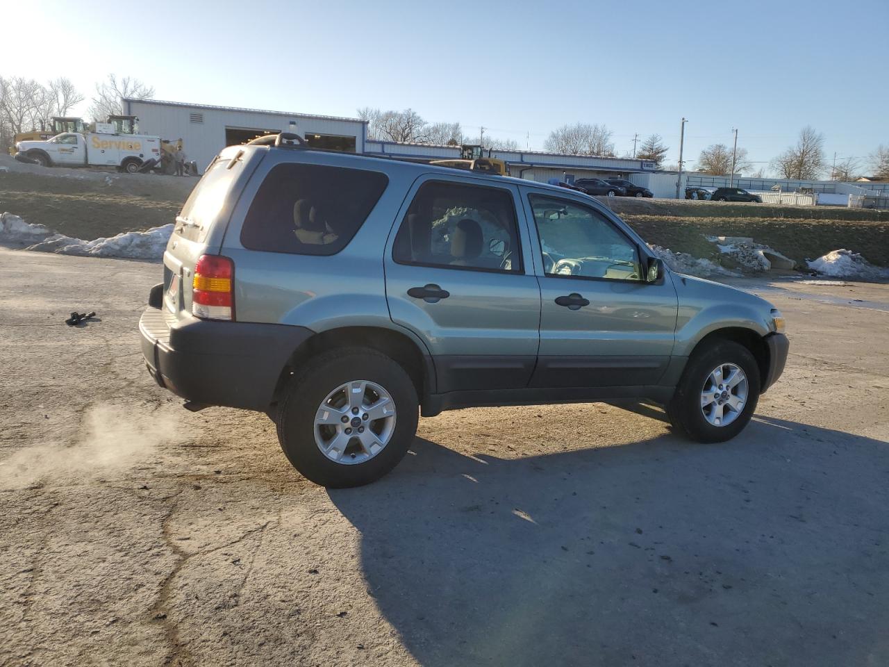 2007 Ford Escape - Image 3