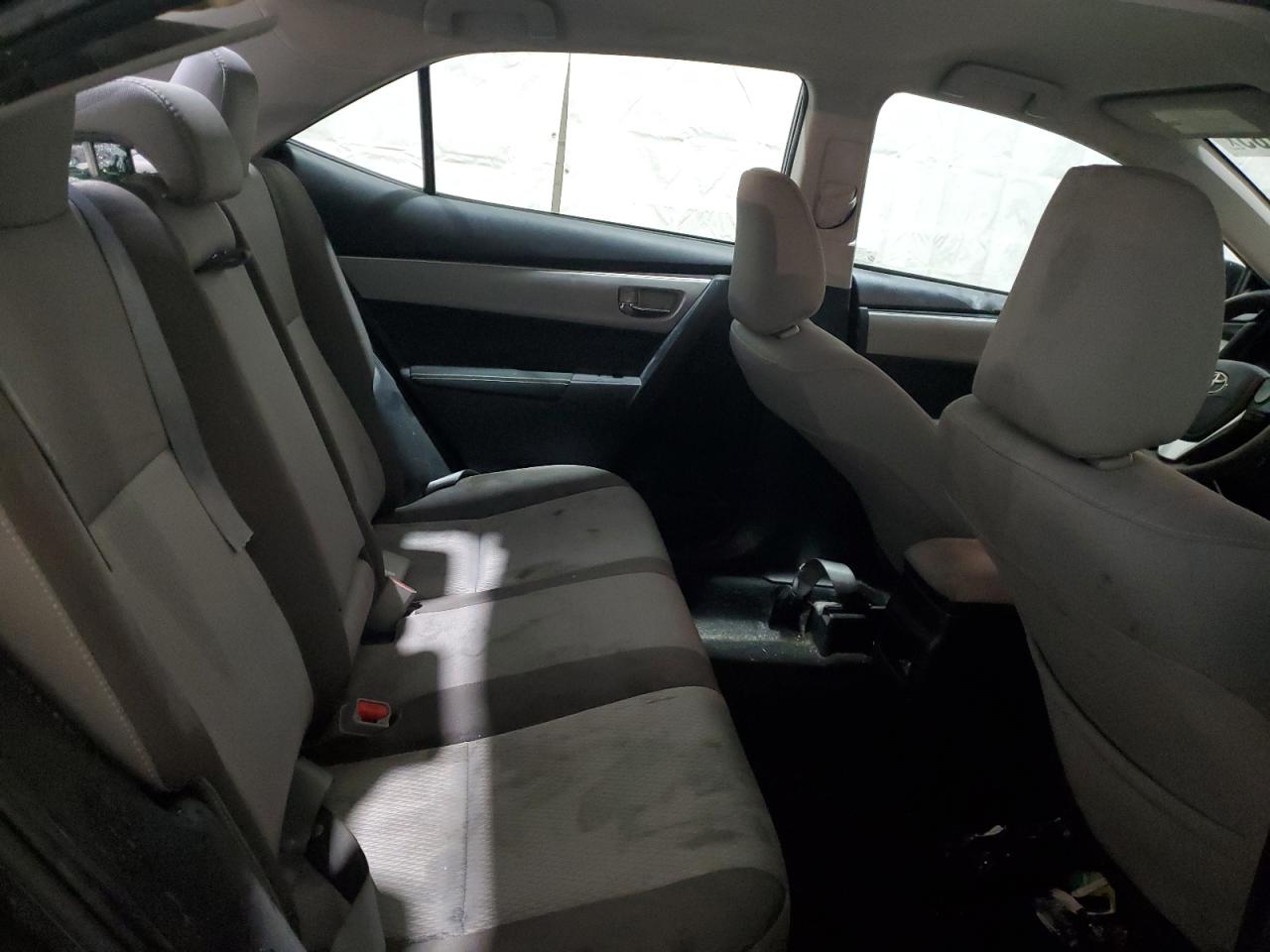 2018 Toyota Corolla - Image 10