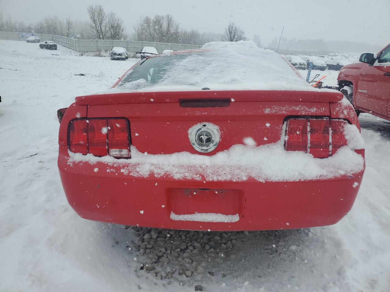 2007 Ford Mustang - Image 6