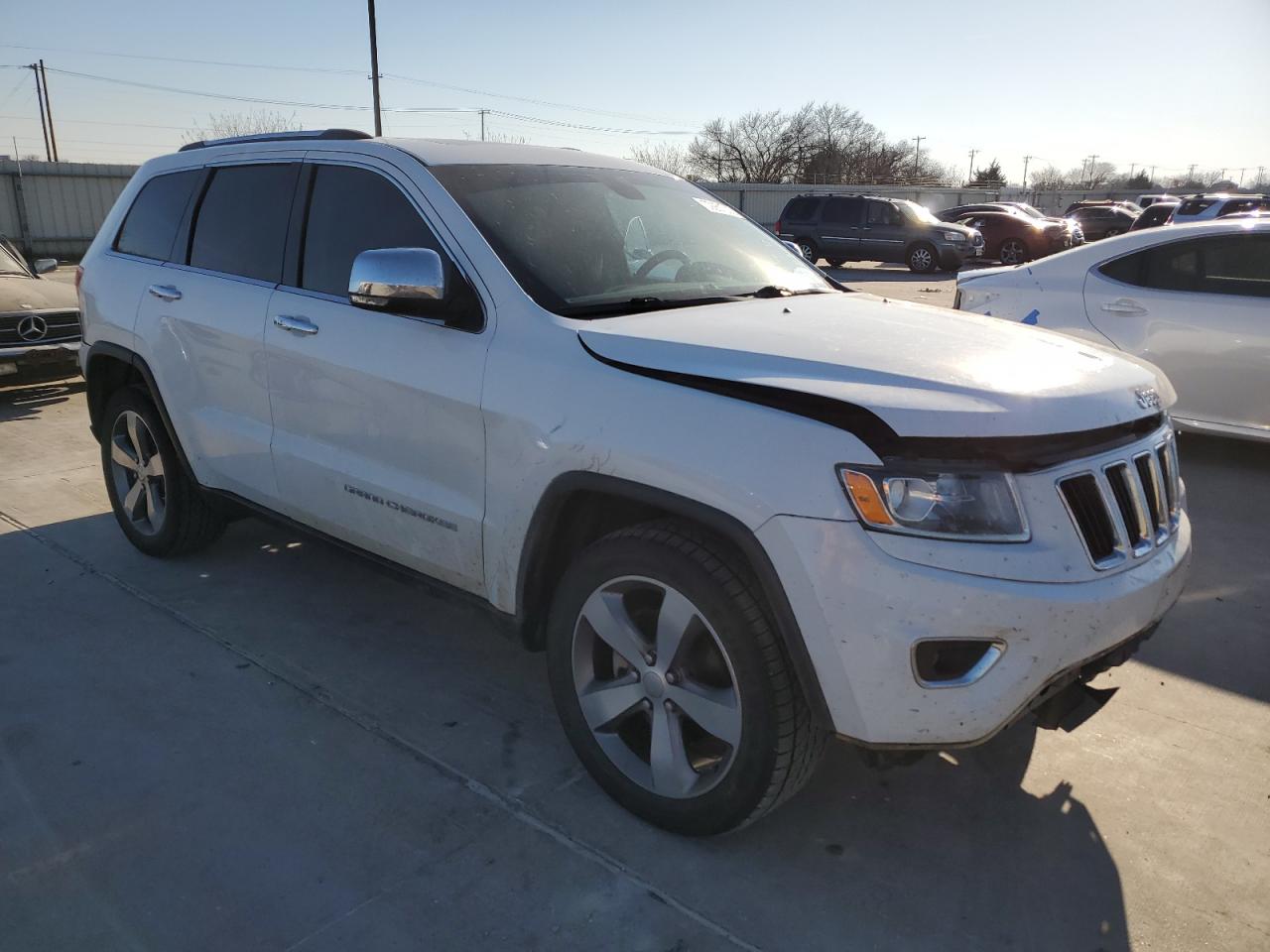 2015 Jeep Grand Cherokee - Image 4