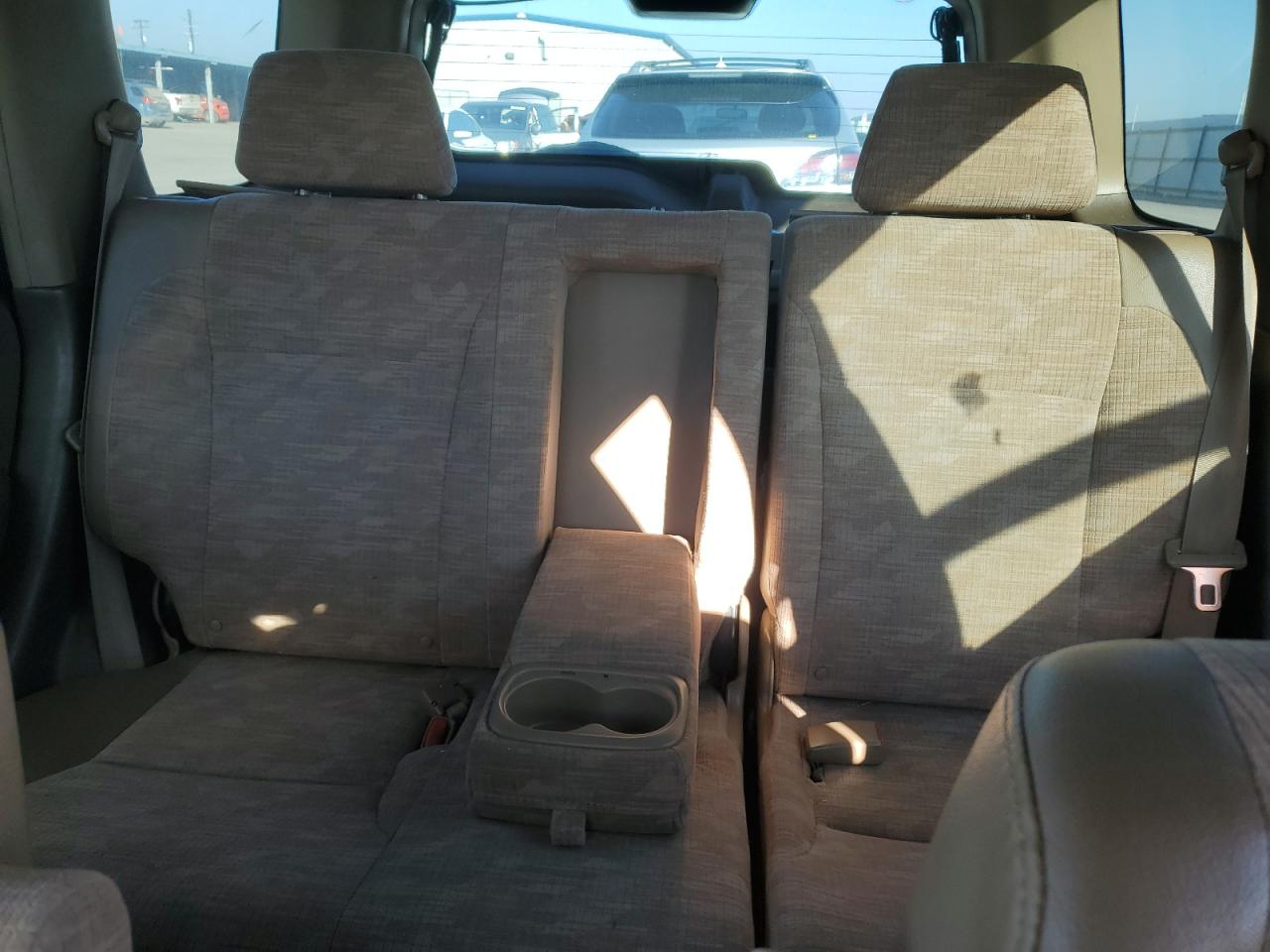 2003 Honda CR-V - Image 10