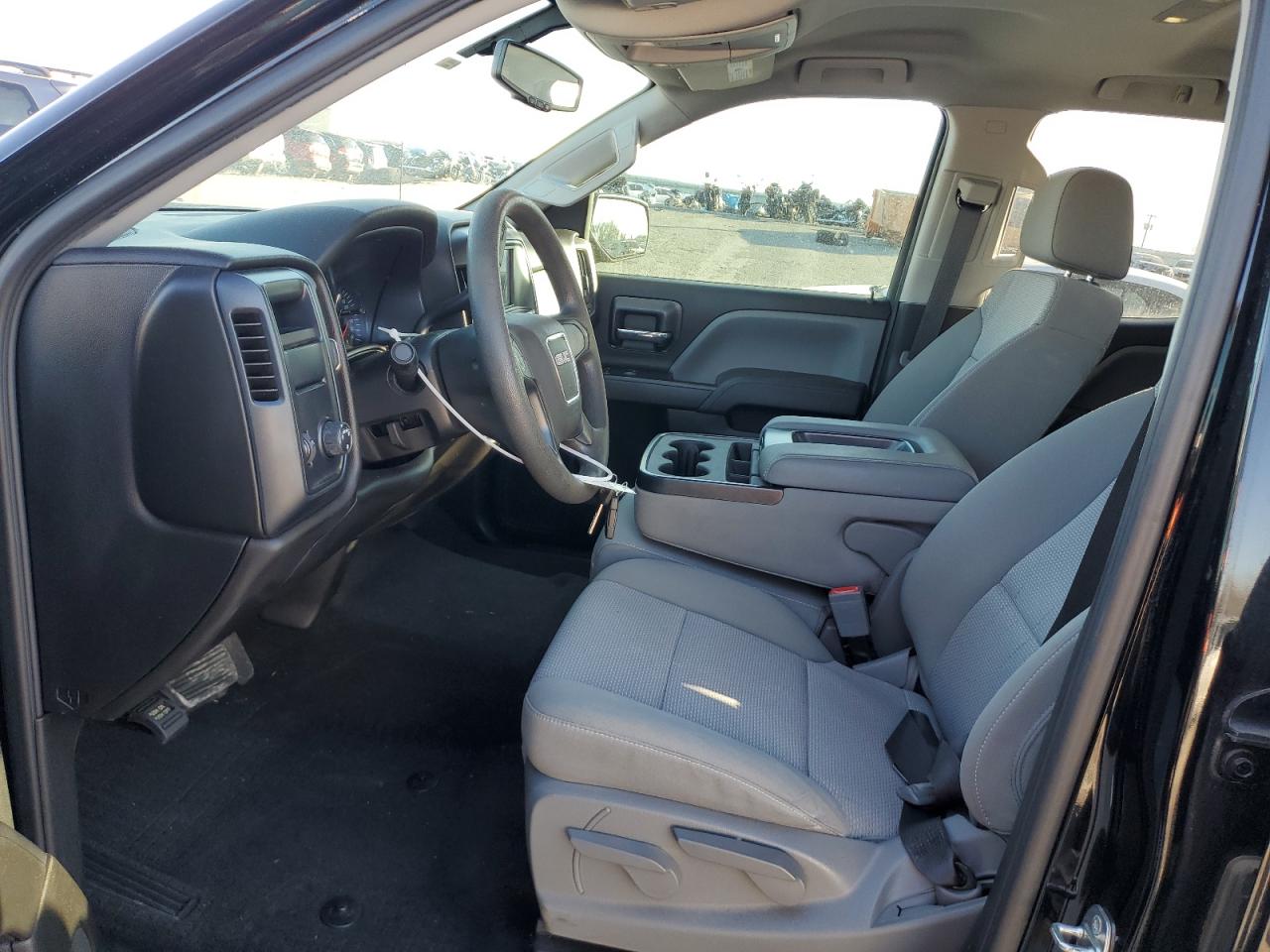 2018 GMC Sierra - Image 7