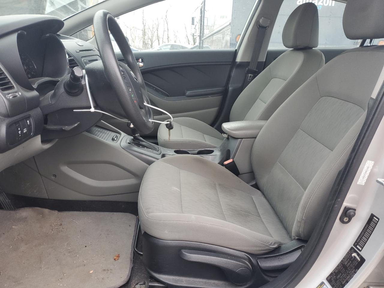 2015 Kia Forte - Image 7