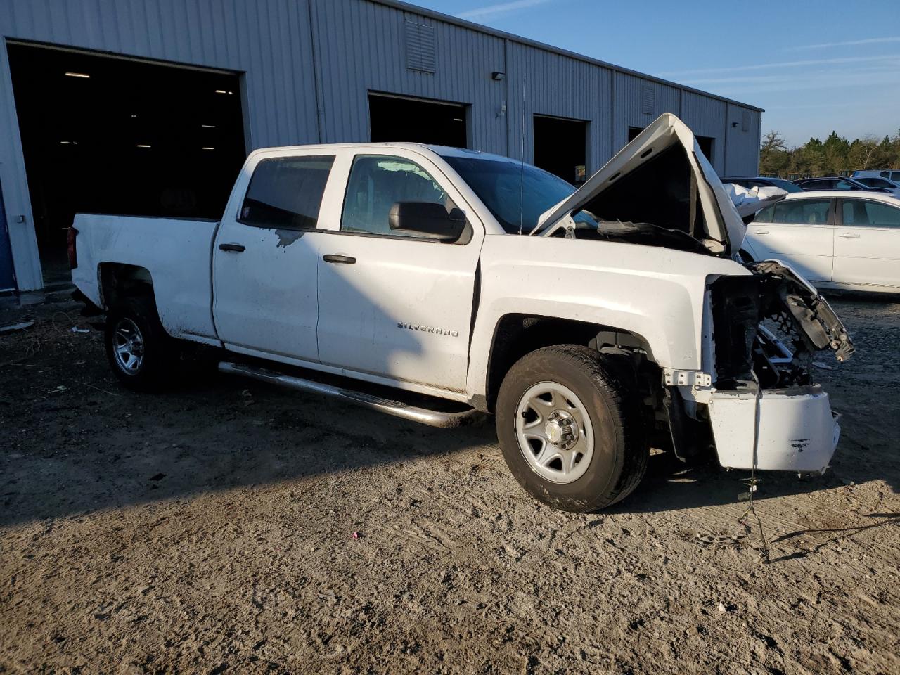 2014 Chevrolet Silverado - Image 4