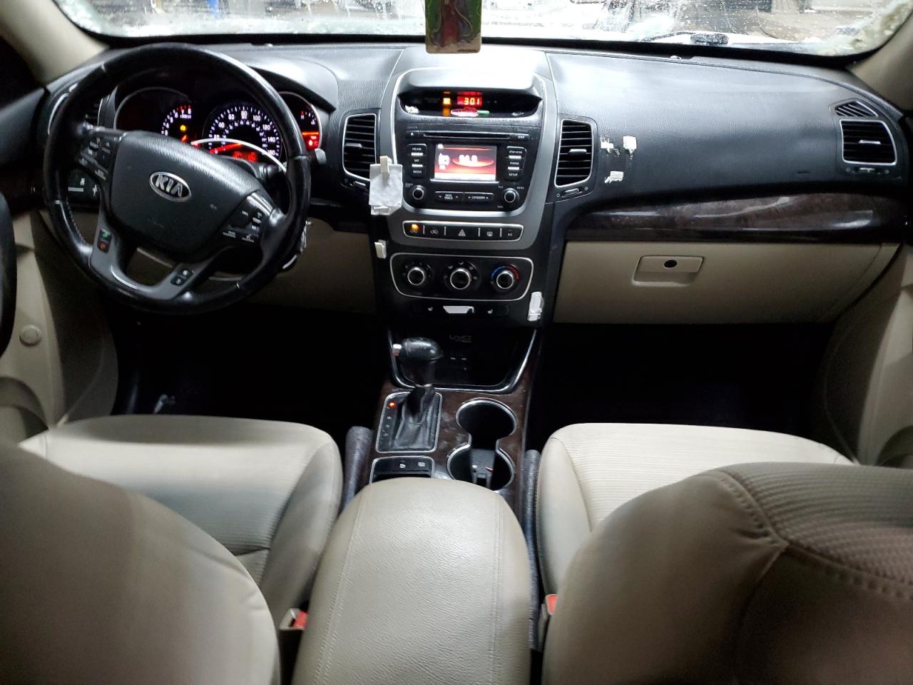 2015 Kia Sorento - Image 8