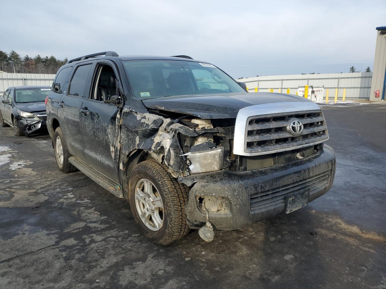 2016 Toyota Sequoia - Image 4