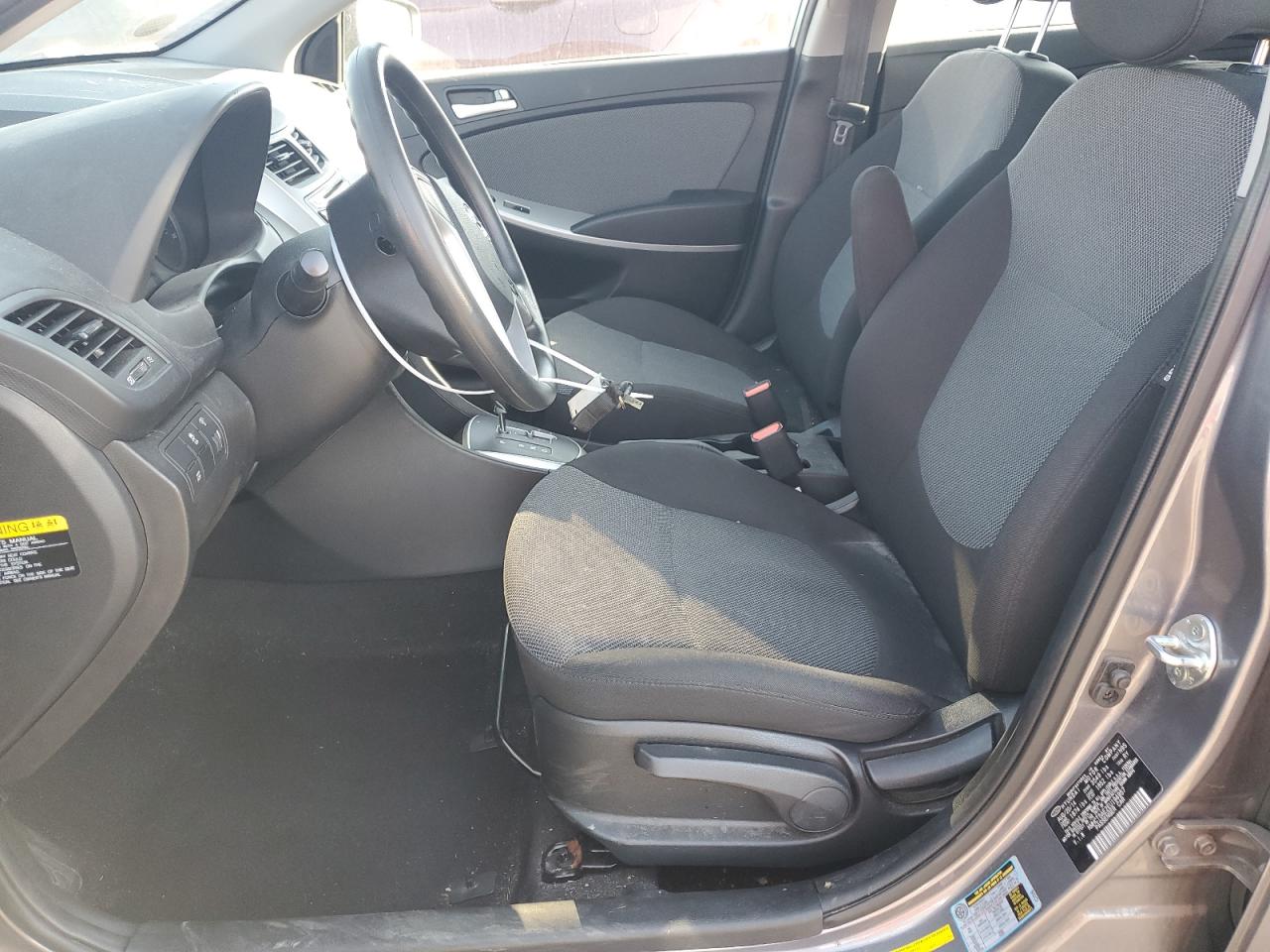 2014 Hyundai Accent - Image 7