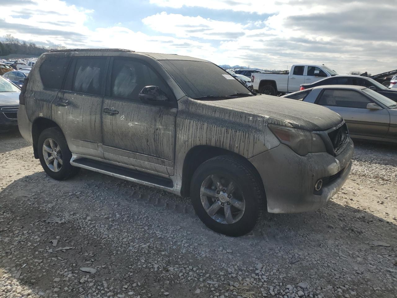 2011 Lexus GX - Image 4