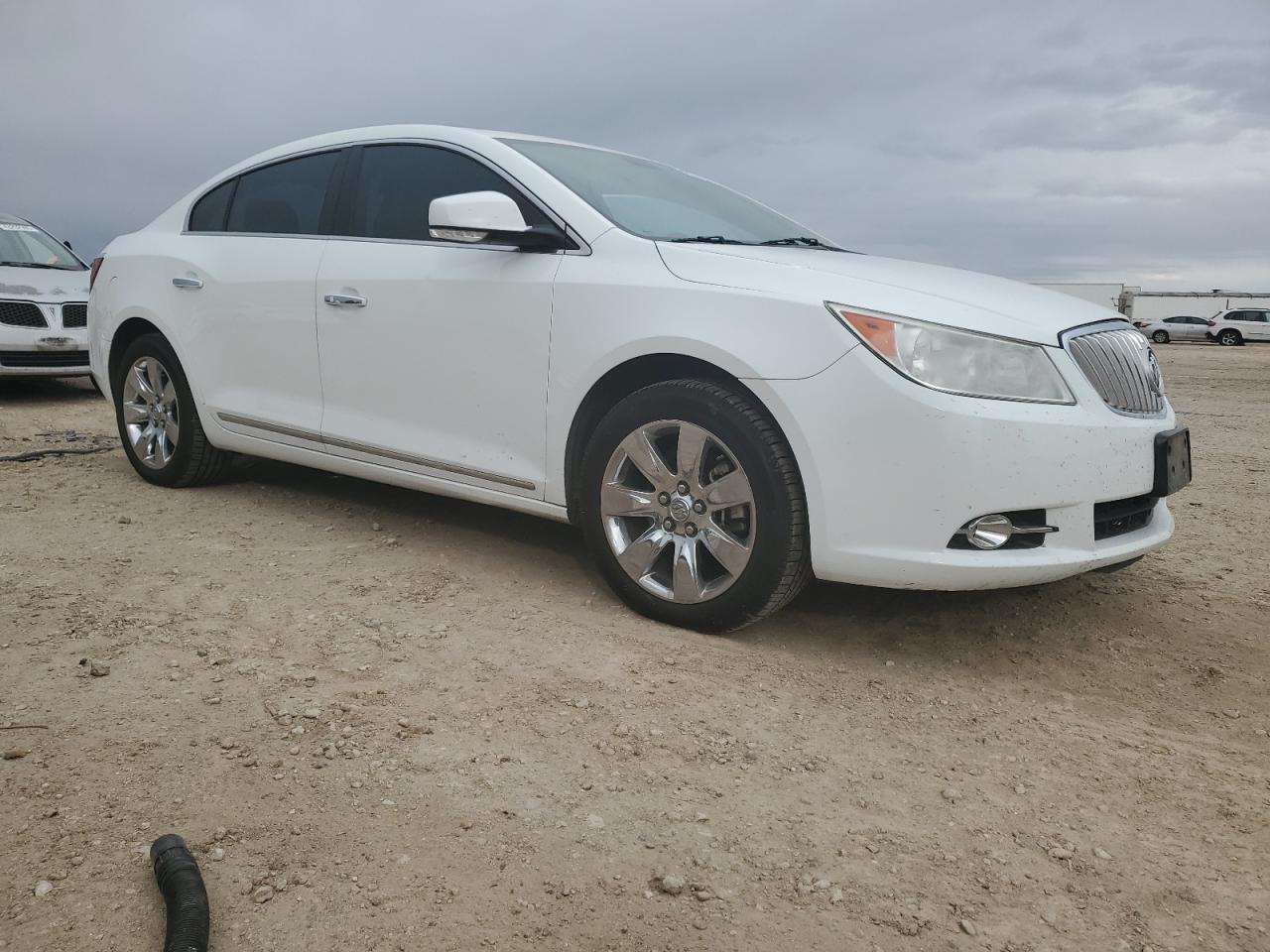 2010 Buick LaCrosse - Image 4