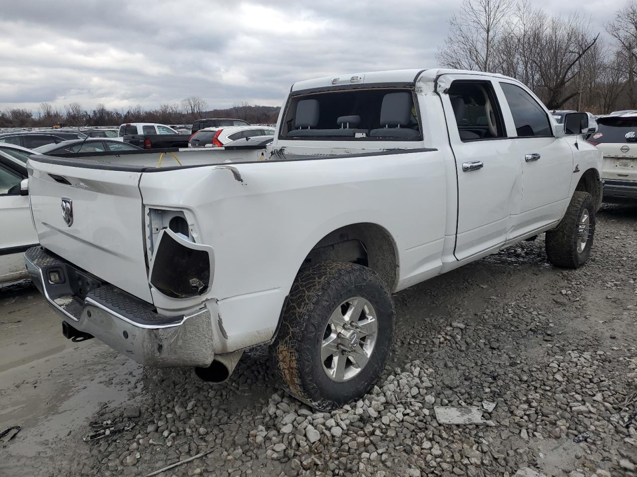 2015 RAM 2500 - Image 3