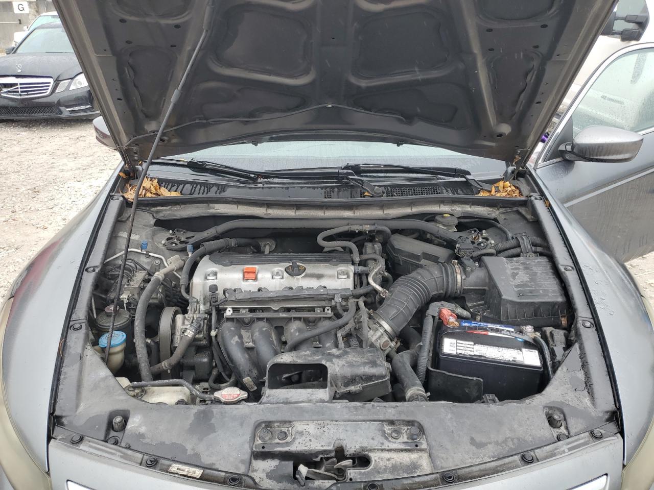 2012 Honda Accord - Image 11