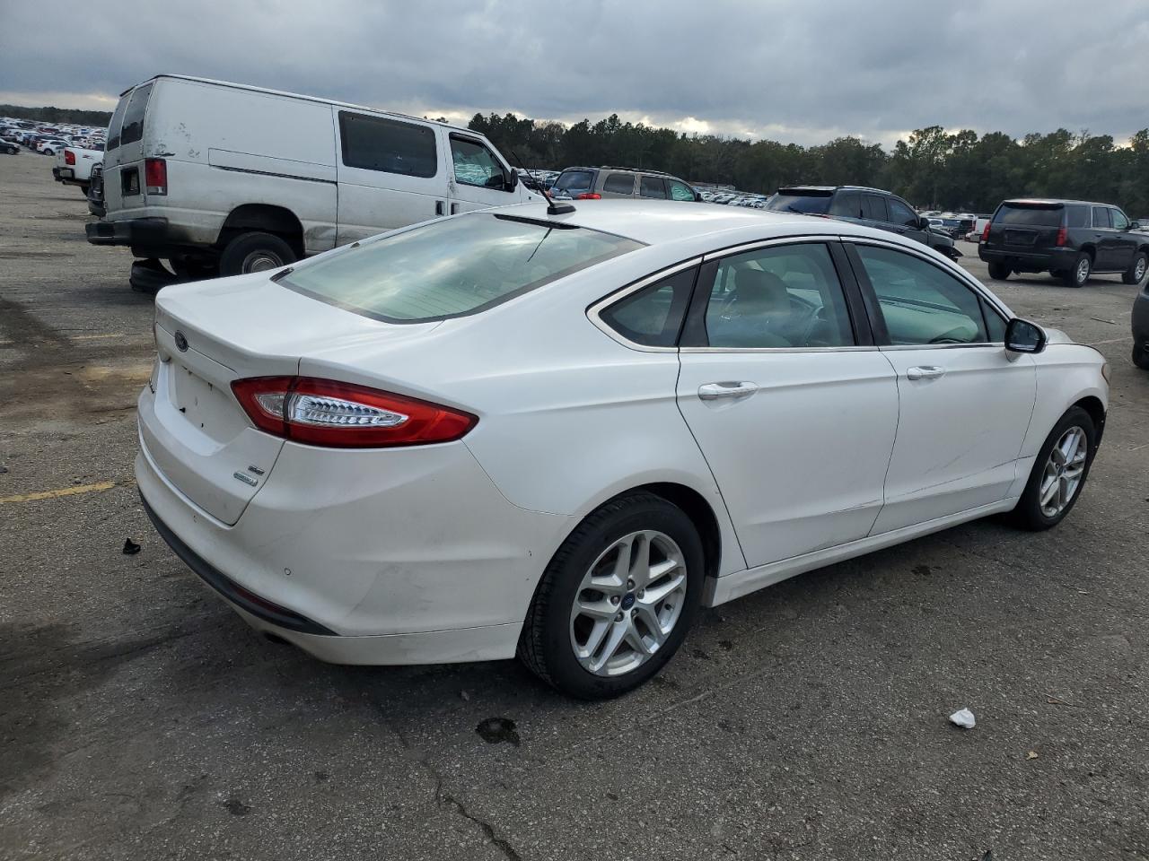 2013 Ford Fusion - Image 3