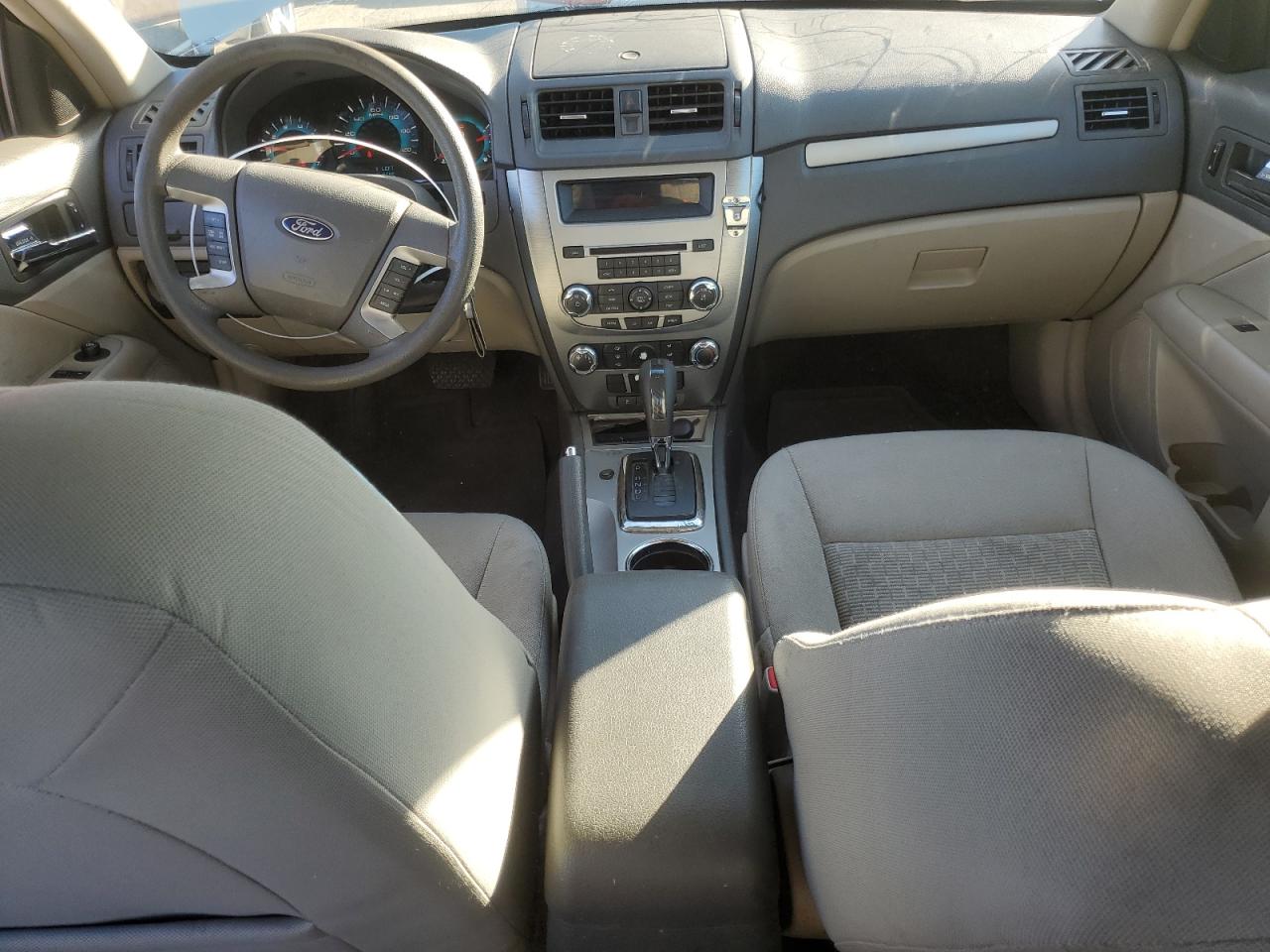 2010 Ford Fusion - Image 8