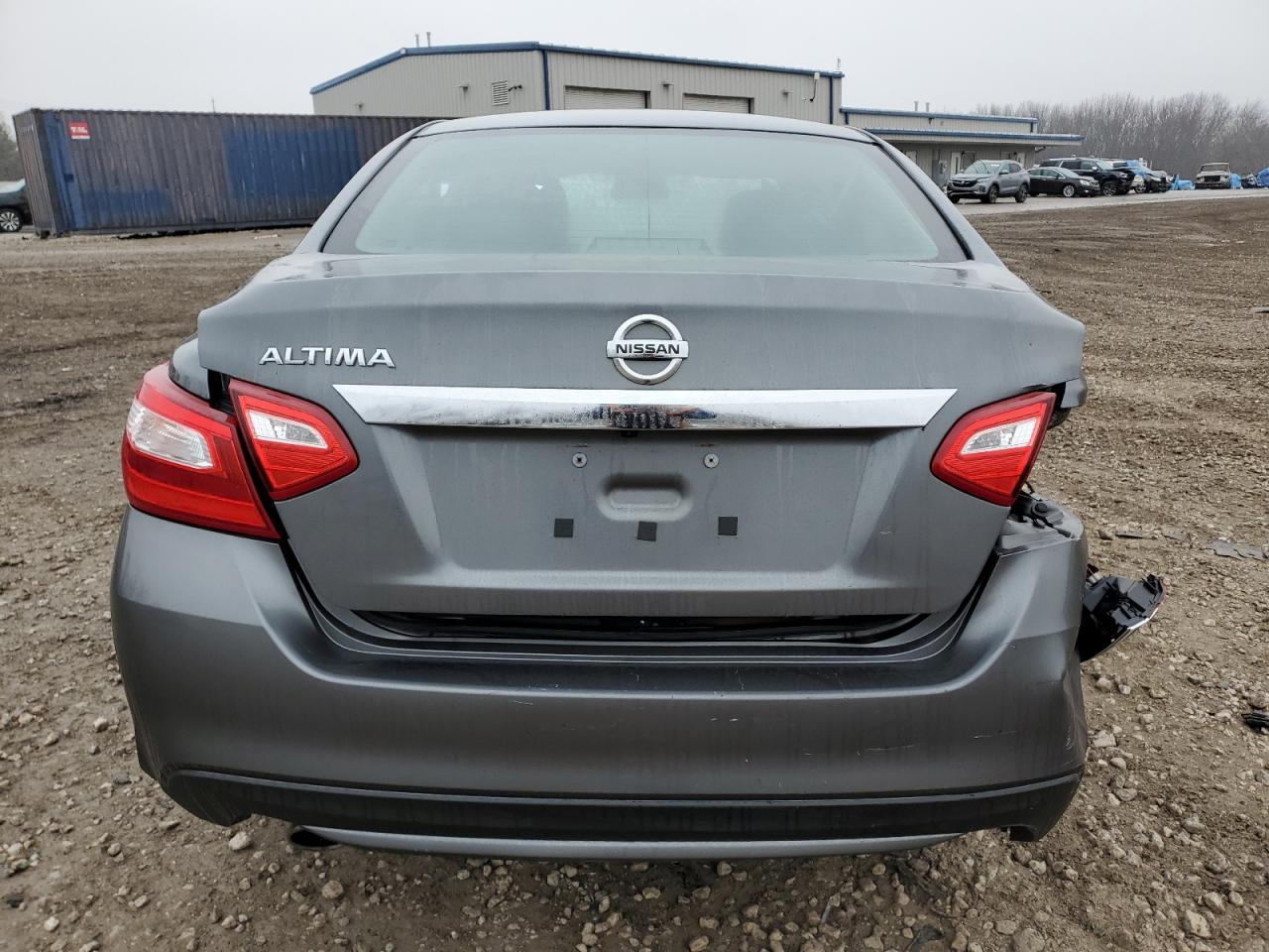 2017 Nissan Altima - Image 6