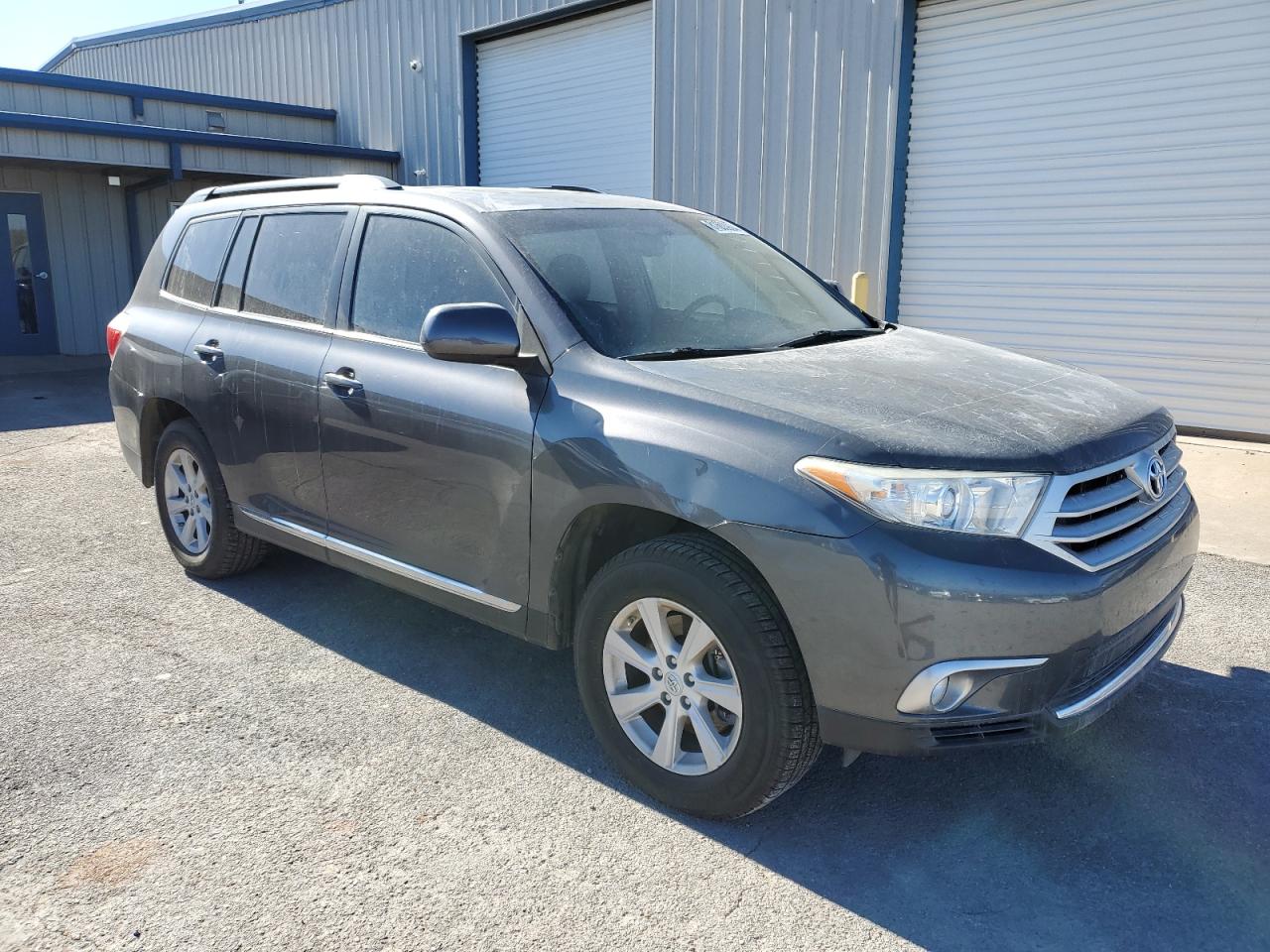 2011 Toyota Highlander - Image 4