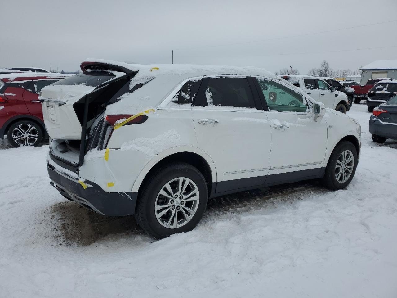 2020 Cadillac XT5 - Image 3