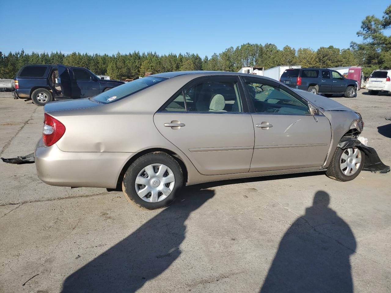 2004 Toyota Camry - Image 3