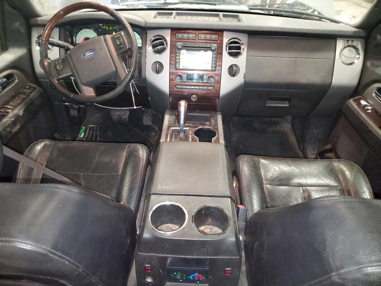 2010 Ford Expedition - Image 8