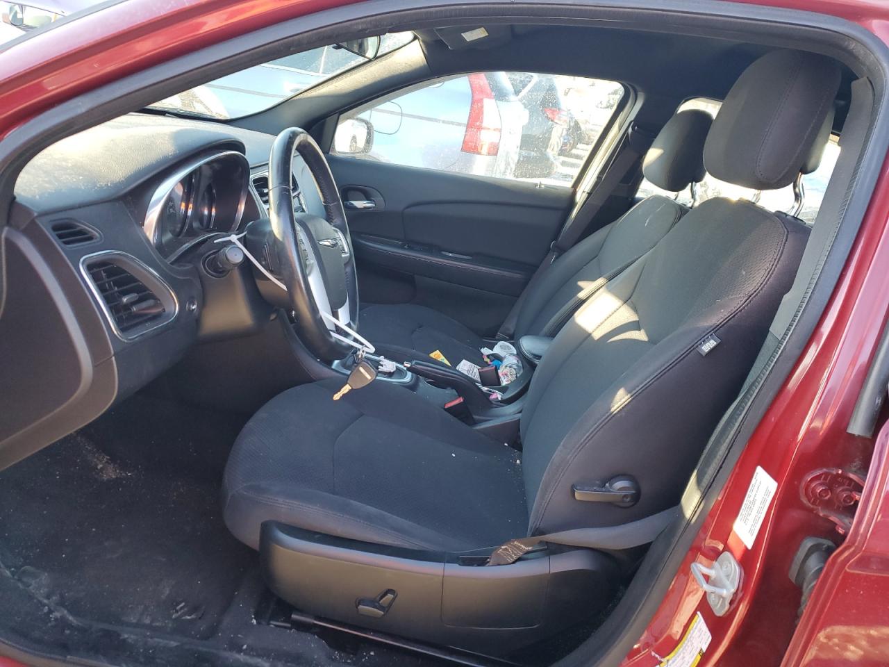 2013 Chrysler 200 - Image 7