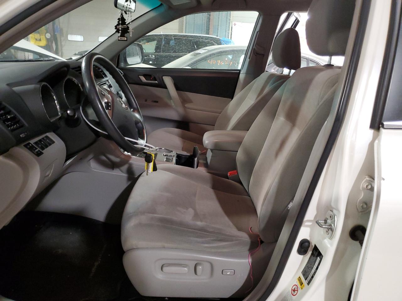 2013 Toyota Highlander - Image 7