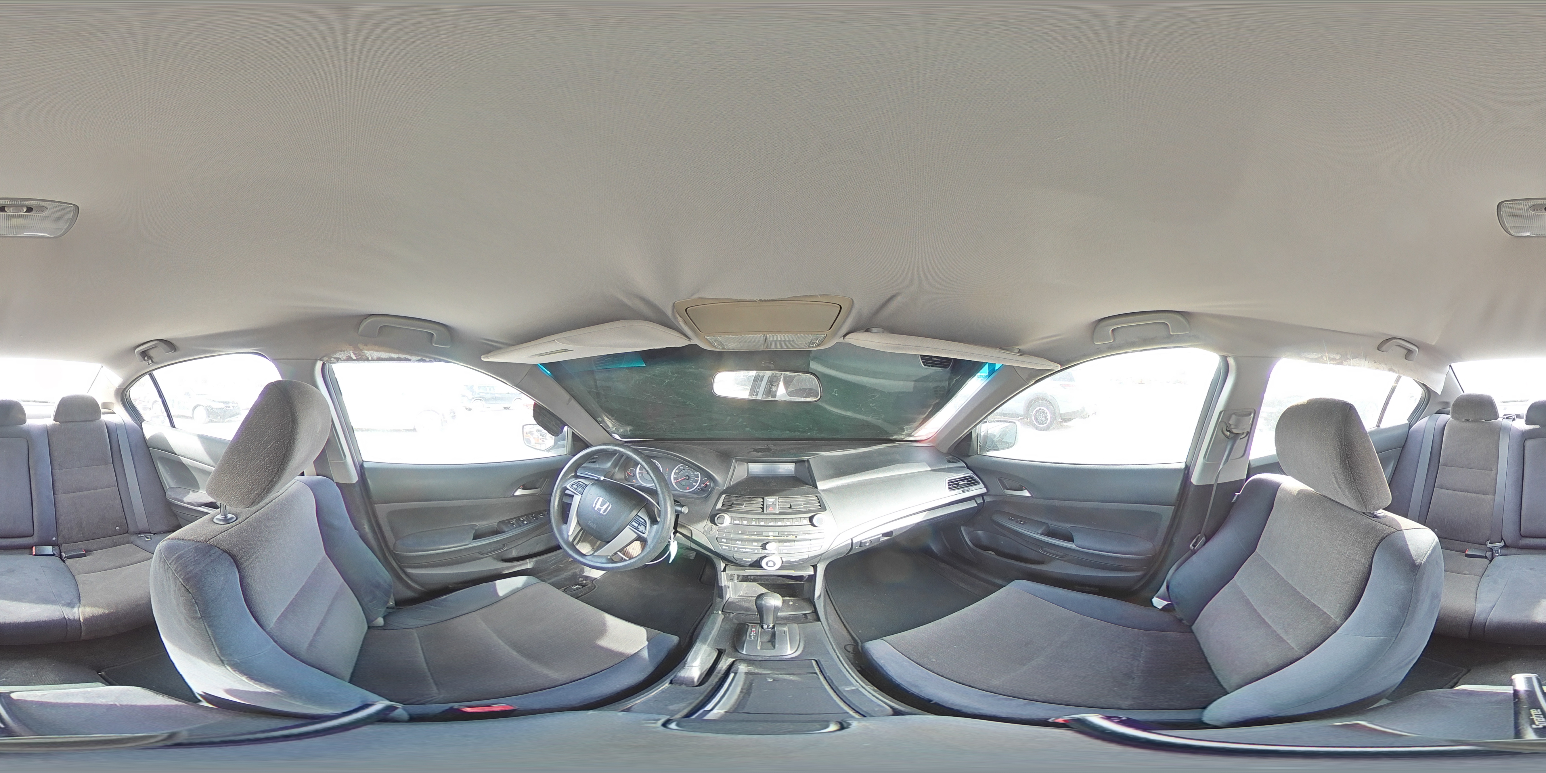 2009 Honda Accord - Image 13